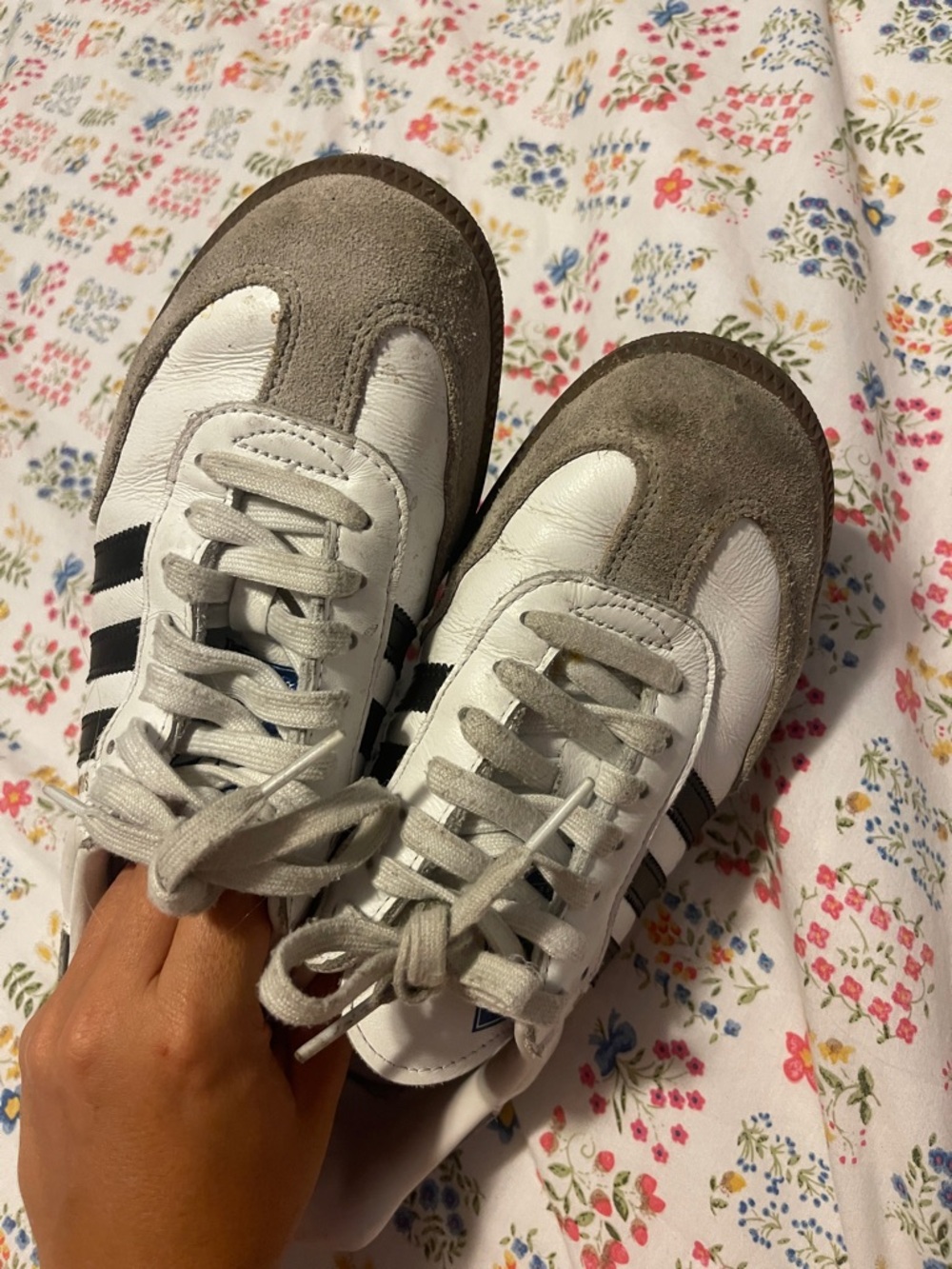 White Adidas Sambas
Size US 6.5 - Picture 5 of 5